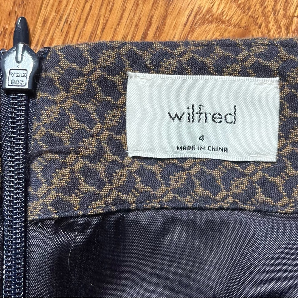 Wilfred Navy and Gold Patterned Waistband